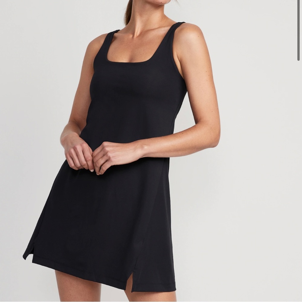 NWT Old Navy PowerSoft Sleeveless Shelf-Bra Exercise Dress, BlackJack, Size XS
